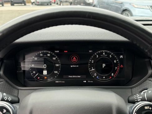 Used 2018 Land Rover Range Rover Velar S image 17