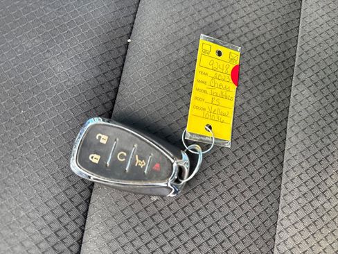 Used 2023 Chevrolet TrailBlazer RS w/ Sun and Liftgate Package image 30