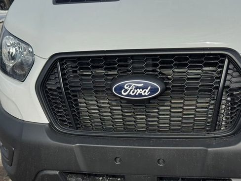 New 2026 Ford Transit 250 148 Medium Roof w/ Load Area Protection Package image 5