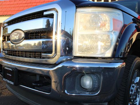 Used 2011 Ford F250 Lariat w/ Lariat Ultimate Pkg image 7