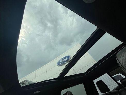 Used 2023 Ford F150 Platinum w/ Equipment Group 701A High AWD/4WD image 33