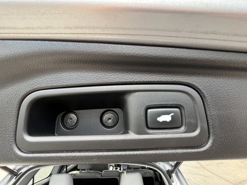 Used 2018 Honda Pilot EX-L image 9