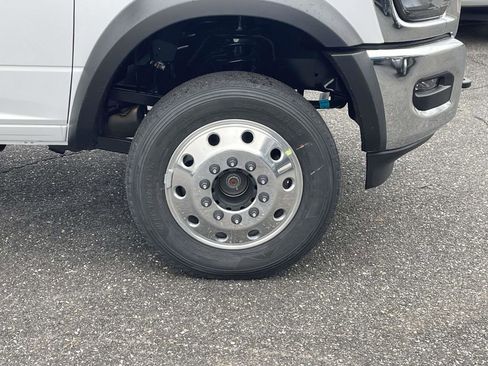 New 2026 RAM 5500 Tradesman w/ Chrome Appearance Group image 13