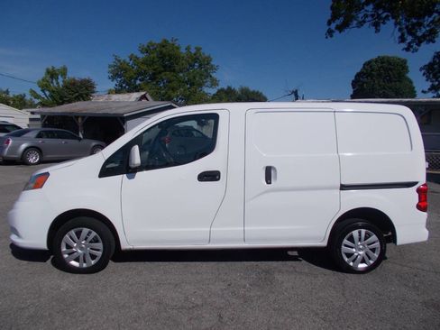 Used 2020 Nissan NV200 SV w/ Back Door Glass Package FWD image 19