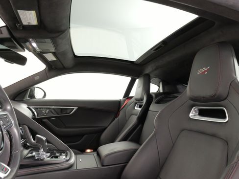 Used 2020 Jaguar F-TYPE Coupe RWD image 35