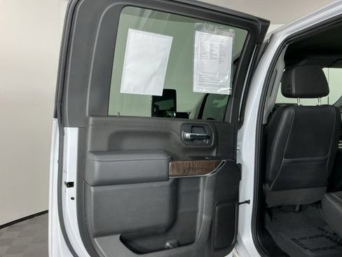 Used 2022 GMC Sierra 3500 Denali AWD/4WD image 30