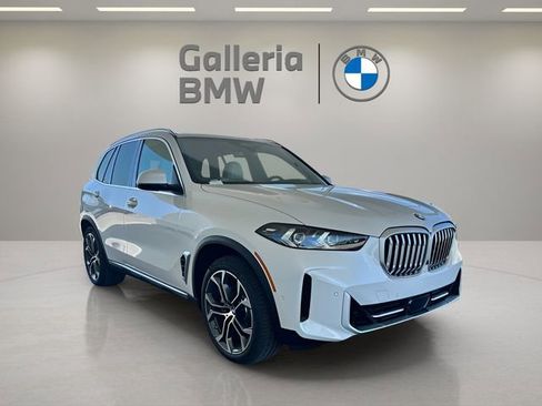 Used 2026 BMW X5 sDrive40i w/ Premium Package RWD image 4