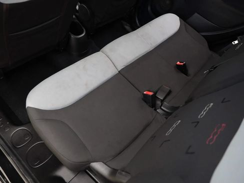 Used 2016 FIAT 500L Pop FWD image 20
