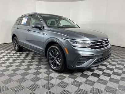 Used 2023 Volkswagen Tiguan SE