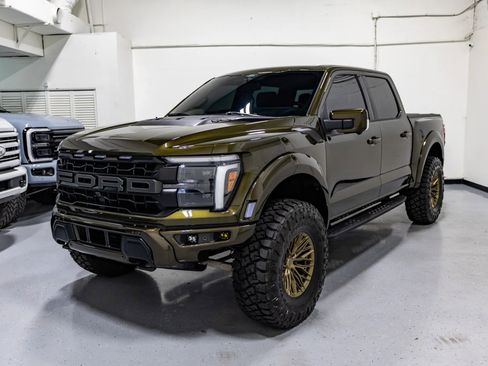 Used 2025 Ford F150 Raptor AWD/4WD image 2