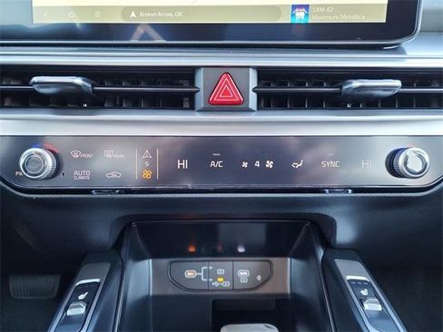 New 2026 Kia Sorento EX image 23