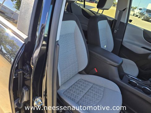 Used 2024 Chevrolet Equinox LS w/ LS Convenience Package image 10
