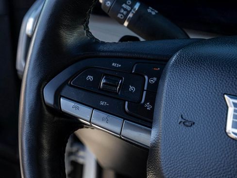 Used 2024 Cadillac XT4 Luxury w/ Trailering Package image 22