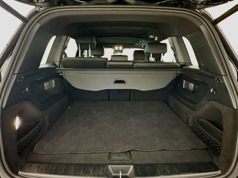 Used 2025 Mercedes-Benz GLB 250 GLB 250 image 30