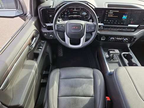Used 2023 GMC Sierra 1500 SLT w/ SLT Premium Package AWD/4WD image 11