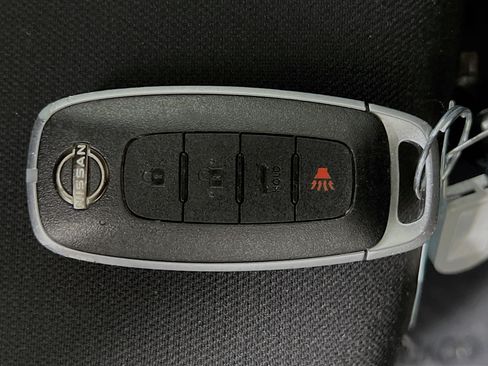 Used 2024 Nissan Sentra SV FWD image 35