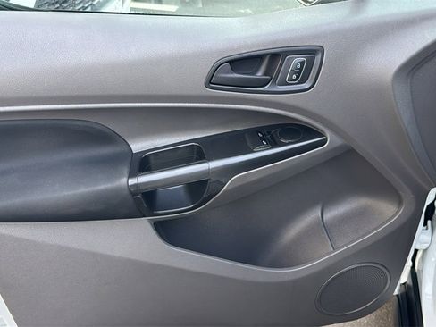 Certified 2022 Ford Transit Connect XL image 18
