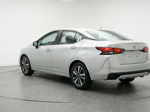 Used 2025 Nissan Versa SV FWD image 6