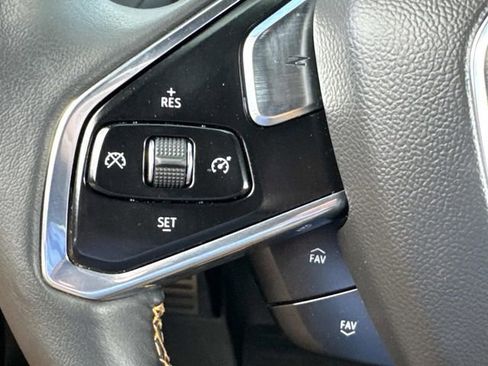 Used 2022 Chevrolet Corvette Stingray Preferred Conv w/ 2LT image 28