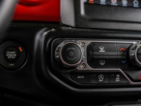 Used 2020 Jeep Wrangler Unlimited Sport S AWD/4WD image 69