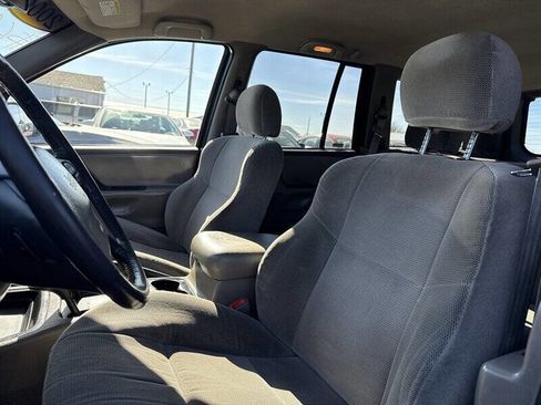 Used 2000 Jeep Grand Cherokee Laredo image 14