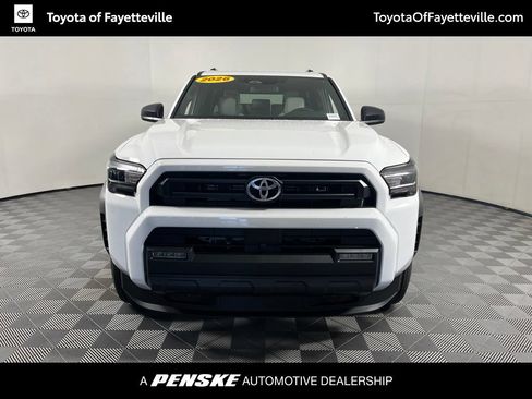 Used 2026 Toyota 4Runner SR5 AWD/4WD image 17