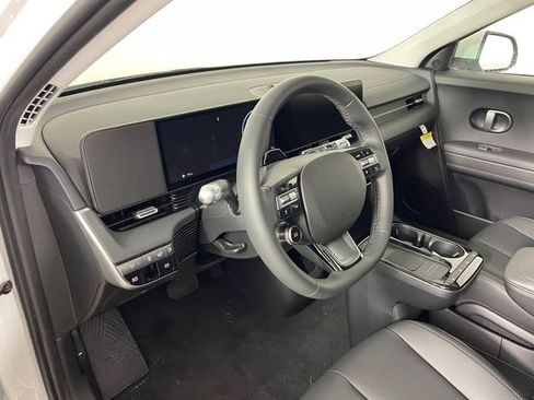 New 2026 Hyundai Ioniq 5 SEL AWD/4WD image 2