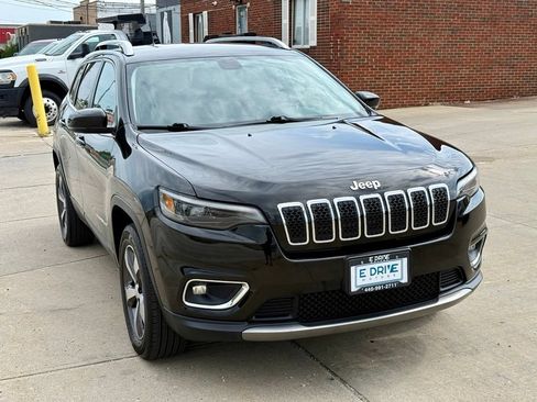 Used 2020 Jeep Cherokee Limited AWD/4WD image 3