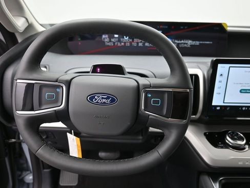 New 2026 Ford Expedition Max Active RWD image 29