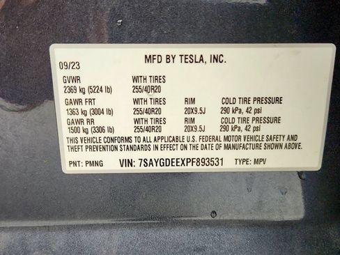 Used 2023 Tesla Model Y Long Range AWD/4WD image 23