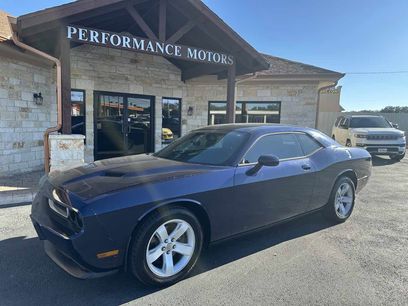 Used 2014 Dodge Challenger SXT