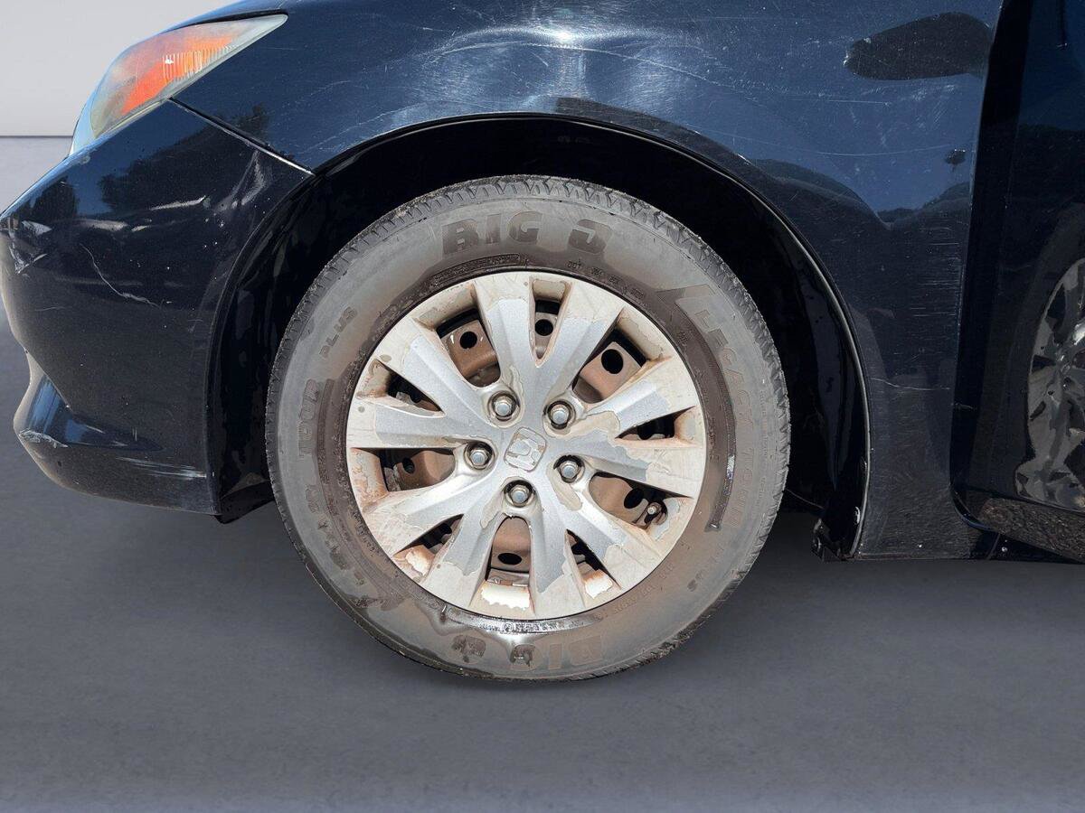 Used 2012 Honda Civic LX image 14