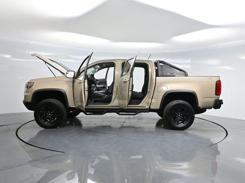 Used 2022 Chevrolet Colorado ZR2 w/ ZR2 Dusk Special Edition image 53