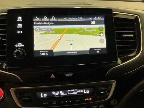 Used 2019 Honda Pilot Elite image 22