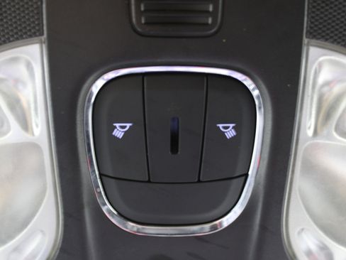 Used 2024 Jeep Compass Latitude image 24