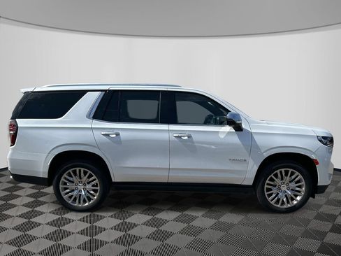 Used 2023 Chevrolet Tahoe Premier AWD/4WD image 4