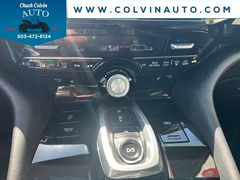 Used 2024 Acura MDX SH-AWD w/ Technology Package image 20
