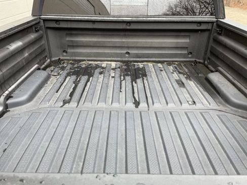 Certified 2025 Honda Ridgeline Black Edition image 9