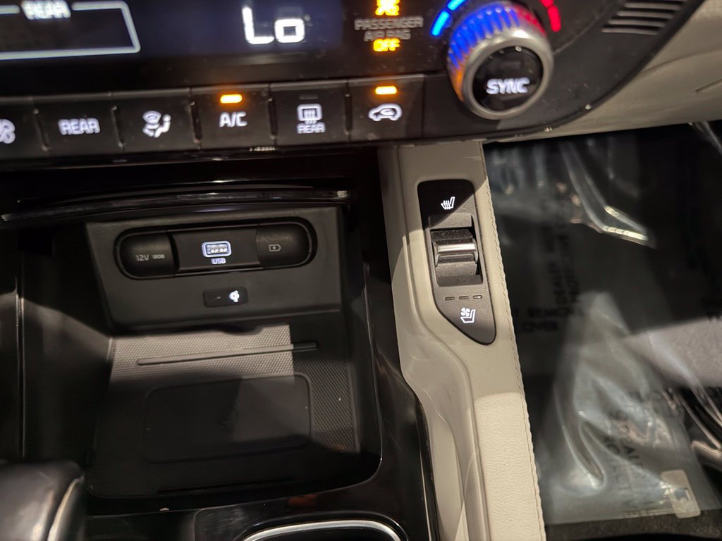 Used 2020 Kia Telluride EX AWD/4WD image 24