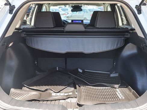 Certified 2024 Toyota Corolla Cross LE w/ Moonroof Package FWD image 25