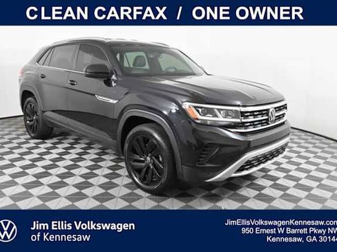 Certified 2023 Volkswagen Atlas Cross Sport SE w/ Black Wheel Package image 1