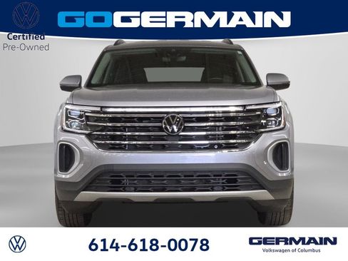 Used 2025 Volkswagen Atlas SE AWD/4WD image 3