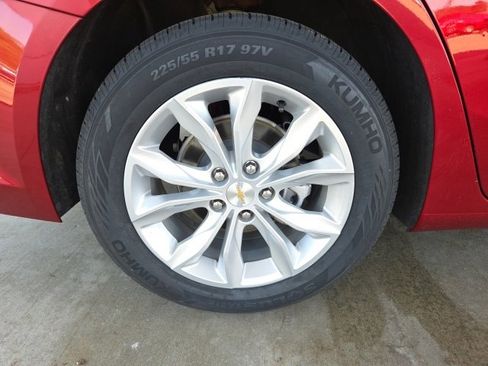 Used 2024 Chevrolet Malibu LT image 64
