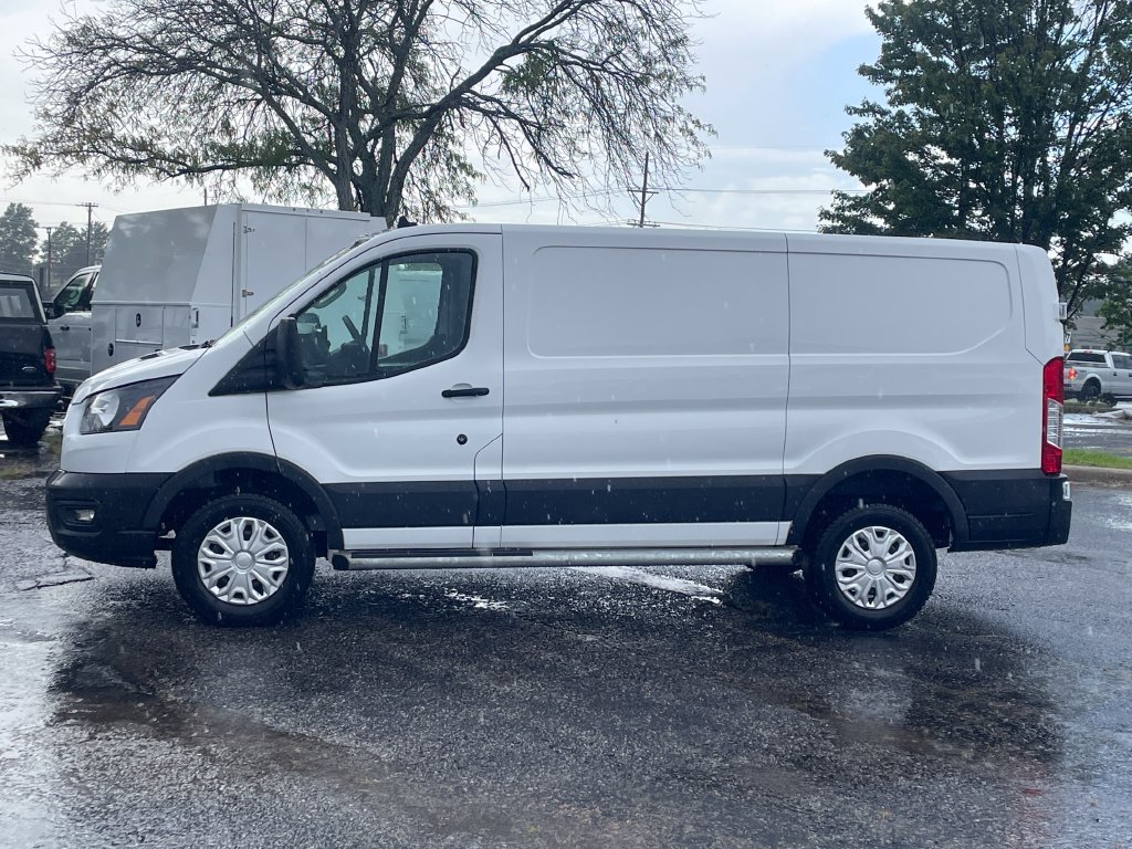 Used 2025 Ford Transit 250 Low Roof w/ Exterior Upgrade Package RWD image 2