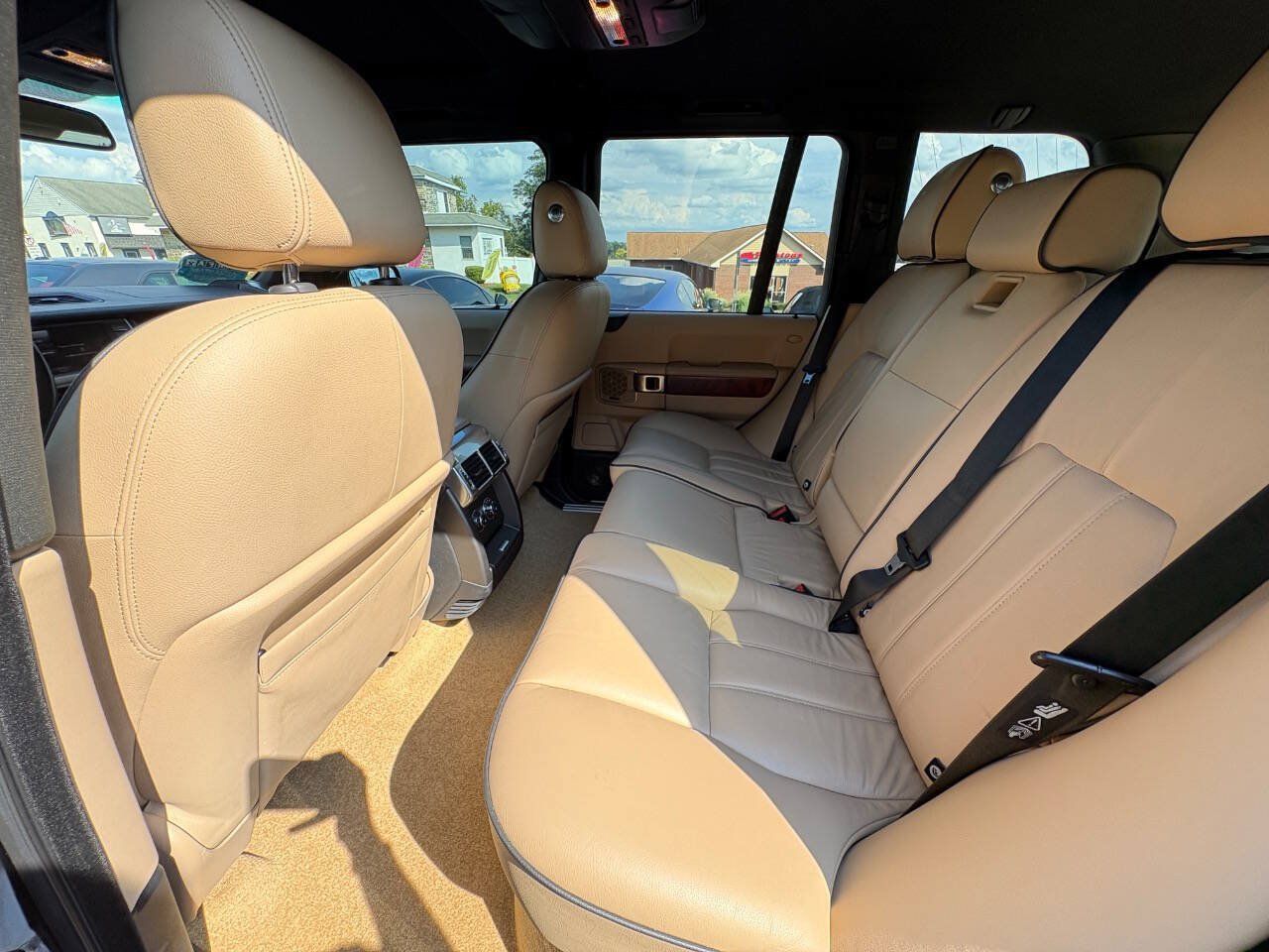 Used 2012 Land Rover Range Rover HSE AWD/4WD image 11