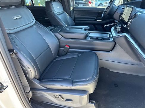 New 2025 Ford Expedition Platinum w/ Stealth Appearance Package image 12