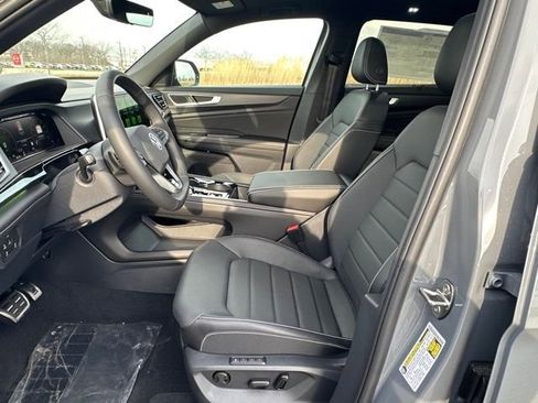 New 2026 Volkswagen Atlas Cross Sport SEL R-Line AWD/4WD image 25