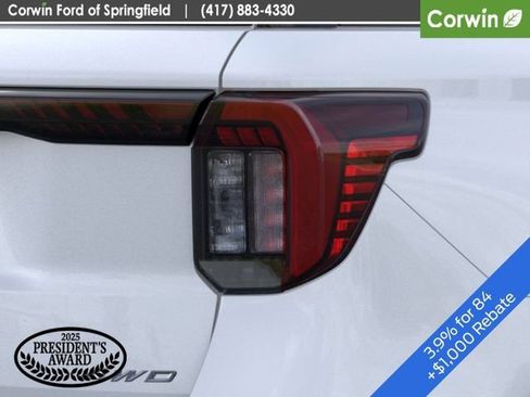 New 2026 Ford Explorer Active AWD/4WD image 23