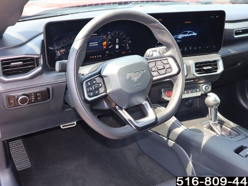 Used 2025 Ford Mustang GT Premium RWD image 18