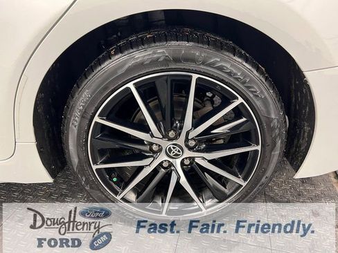 Used 2022 Toyota Camry SE w/ Convenience Package image 21
